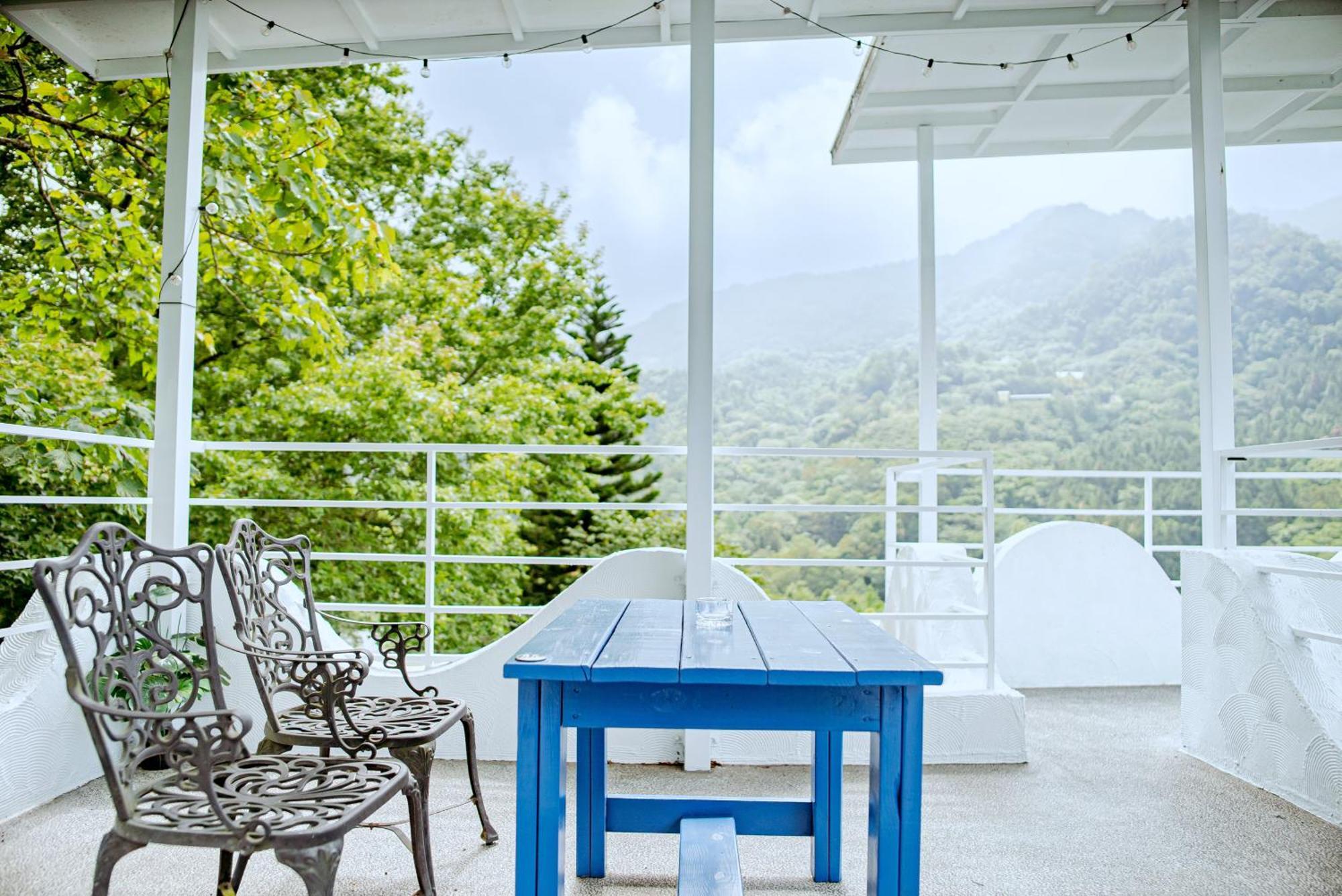 Olive Tree Village Guesthouse Наньчжуан Номер фото